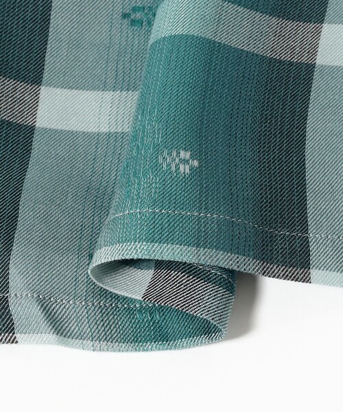 BEAMS PLUS(ビームスプラス)の「Open Collar Sashiko Ombre(シャツ/ブラウス・メンズ・ブラウン/ロイヤルブルー・X-LARGE/MEDIUM/SMALL/LARGE)」の13枚目の写真