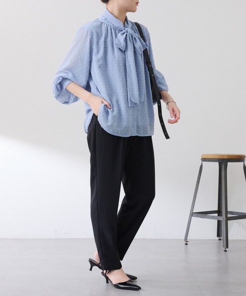 COLLAGE GALLARDAGALANTE（コラージュガリャルダガランテ）の「楊柳ドットジャガードボウタイブラウス（シャツ/ブラウス・レディース・ブルー/オフホワイト・FREE）」の20枚目の写真