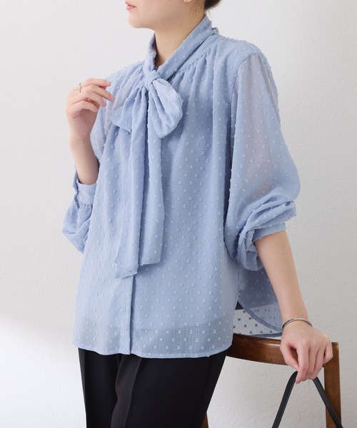 COLLAGE GALLARDAGALANTE（コラージュガリャルダガランテ）の「楊柳ドットジャガードボウタイブラウス（シャツ/ブラウス・レディース・ブルー/オフホワイト・FREE）」の22枚目の写真