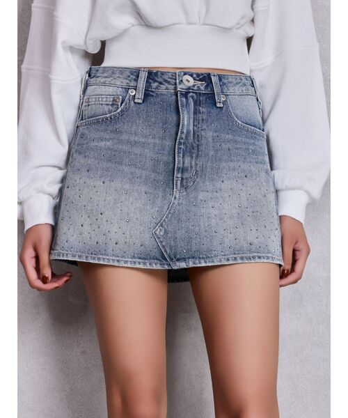 GYDA(ジェイダ)の「bijouデニムスカートライクショートパンツ(デニムスカート・レディース・ライトブルー/ブラック/インディゴブルー・SMALL/MEDIUM/X-SMALL)」の2枚目の写真