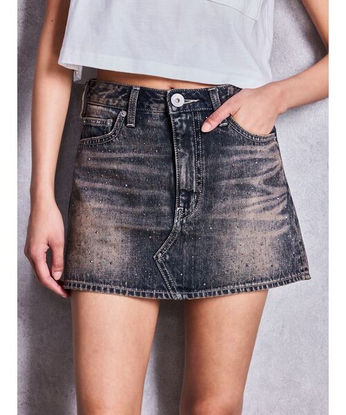 GYDA(ジェイダ)の「bijouデニムスカートライクショートパンツ(デニムスカート・レディース・ライトブルー/ブラック/インディゴブルー・SMALL/MEDIUM/X-SMALL)」の16枚目の写真