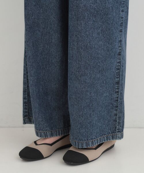 SHOO・LA・RUE(シューラルー)の「【ライトオンスデニム/着丈選べる】らくらくデニムイージーワイドパンツ(デニムパンツ・レディース・ライトブルー/ブラック/ブルー系その他/ライトグレー・01/04/03/02/42/40/38/36)」の8枚目の写真