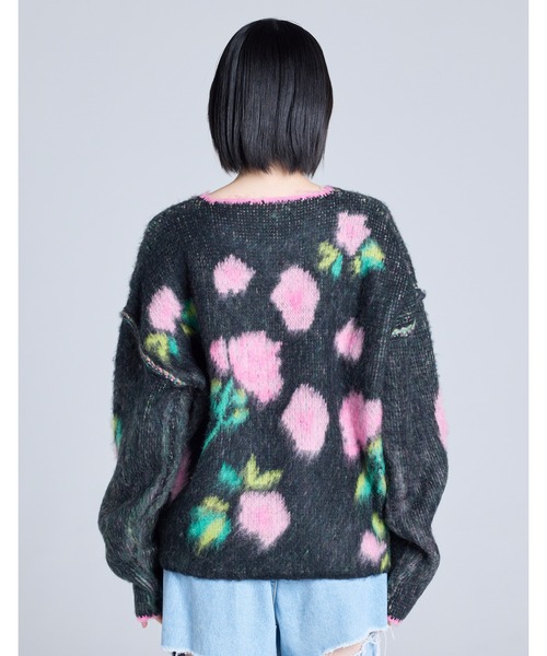 Little sunny bite（リトルサニーバイト）の「Little sunny bite/floral knit（ニット/セーター・レディース・ピンク/イエロー/ブラック・MEDIUM/SMALL）」の5枚目の写真