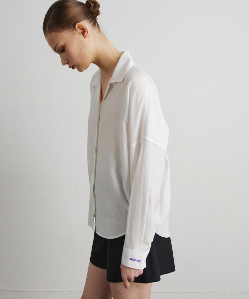 AHRE(アフレ)の「HIDDEN PLACKET SHIRT_WHITE(シャツ/ブラウス・レディース・その他・ONE)」の3枚目の写真