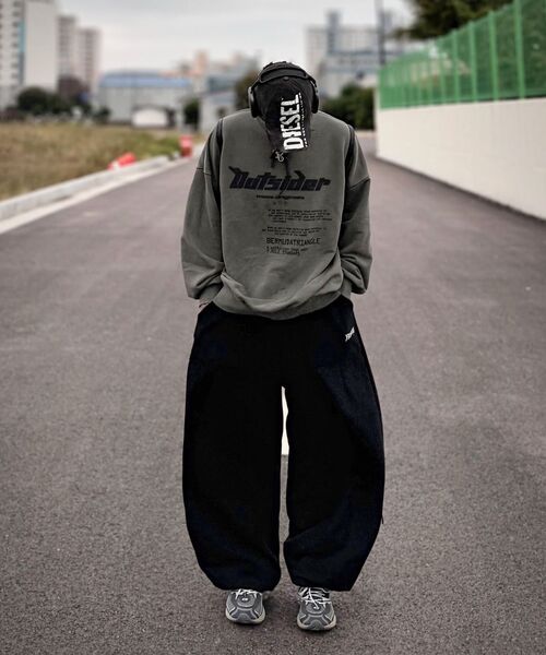 THE MILE（ザマイル）の「アウトサイダー オリジン スウェットシャツ [ブラック]（スウェット・メンズ・その他・S/M/L/XL）」の5枚目の写真