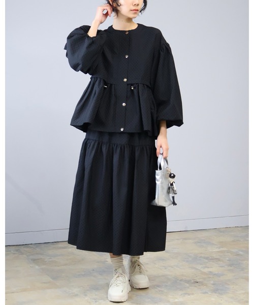 Doumoi(ドゥモエ)の「ドット柄 デザイン ジャケット(ノーカラージャケット・レディース・ホワイト系その他/ブラック系その他・FREE)」の22枚目の写真