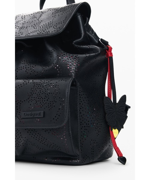 Desigual(デシグアル)の「フラワーカットアウトミニリュック黒(バックパック/リュック・レディース・ブラック・FREE)」の9枚目の写真