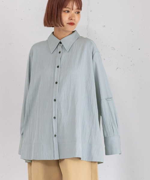 POU DOU DOU（プードゥドゥ）の「オーバーサイズフレアシャツ（シャツ/ブラウス・レディース・ライトブルー/ライトイエロー/ダークグレー・3）」の9枚目の写真