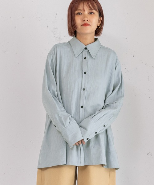 POU DOU DOU（プードゥドゥ）の「オーバーサイズフレアシャツ（シャツ/ブラウス・レディース・ライトブルー/ライトイエロー/ダークグレー・3）」の10枚目の写真