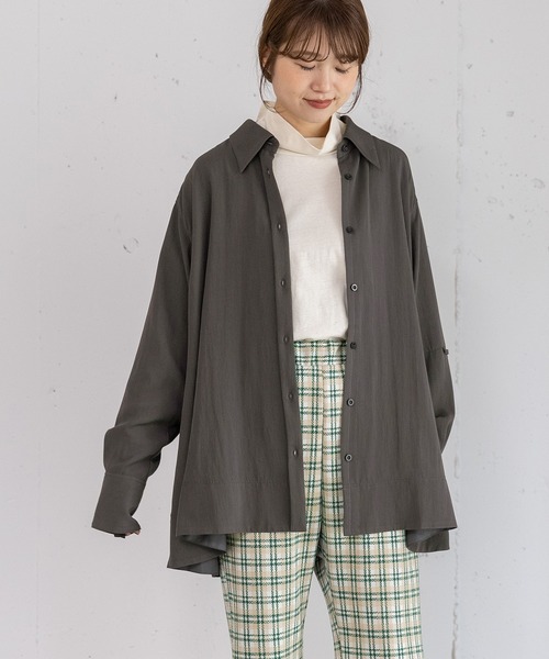 POU DOU DOU（プードゥドゥ）の「オーバーサイズフレアシャツ（シャツ/ブラウス・レディース・ライトブルー/ライトイエロー/ダークグレー・3）」の17枚目の写真