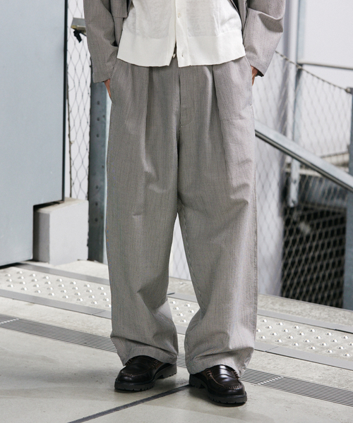 JOURNAL STANDARD（ジャーナルスタンダード）の「SLUB SUCKER / スラブ サッカー オーバー パンツ（スラックス・メンズ・ベージュ系その他/カーキ/ブラック系その他・SMALL/MEDIUM/LARGE）」の12枚目の写真