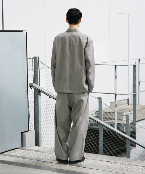 JOURNAL STANDARD（ジャーナルスタンダード）の「SLUB SUCKER / スラブ サッカー オーバー パンツ（スラックス・メンズ・ベージュ系その他/カーキ/ブラック系その他・SMALL/MEDIUM/LARGE）」の14枚目の写真