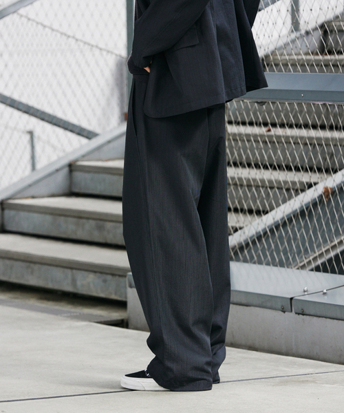 JOURNAL STANDARD（ジャーナルスタンダード）の「SLUB SUCKER / スラブ サッカー オーバー パンツ（スラックス・メンズ・ベージュ系その他/カーキ/ブラック系その他・SMALL/MEDIUM/LARGE）」の18枚目の写真