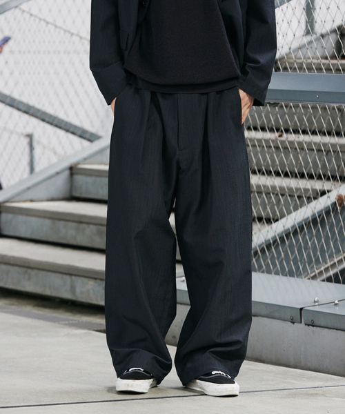 JOURNAL STANDARD（ジャーナルスタンダード）の「SLUB SUCKER / スラブ サッカー オーバー パンツ（スラックス・メンズ・ベージュ系その他/カーキ/ブラック系その他・SMALL/MEDIUM/LARGE）」の20枚目の写真