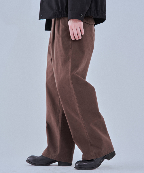 EDIFICE（エディフィス）の「ハイカウント ツイル チノパン（チノパンツ・メンズ・ブラウン/ブラック/ベージュ・MEDIUM/LARGE）」の8枚目の写真