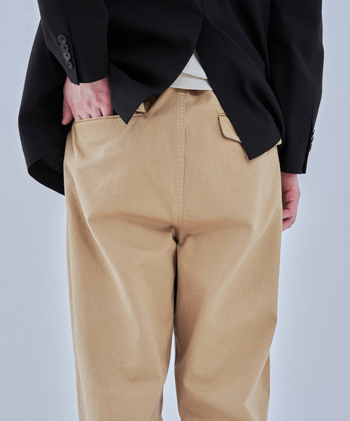 EDIFICE（エディフィス）の「ハイカウント ツイル チノパン（チノパンツ・メンズ・ブラウン/ブラック/ベージュ・MEDIUM/LARGE）」の20枚目の写真