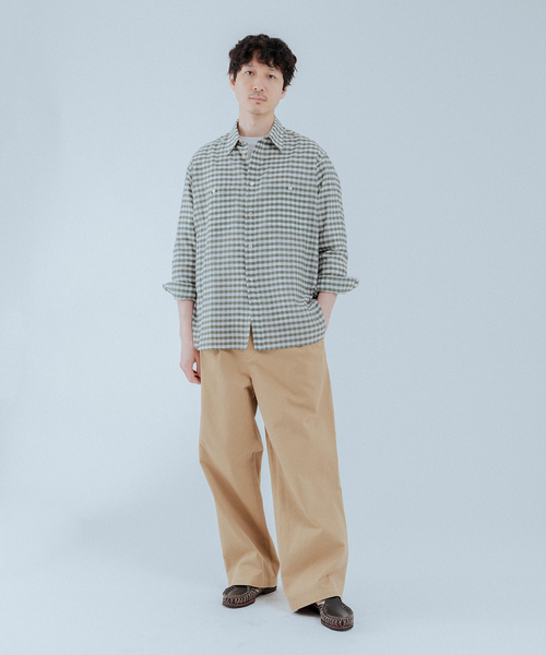 EDIFICE（エディフィス）の「ハイカウント ツイル チノパン（チノパンツ・メンズ・ブラウン/ブラック/ベージュ・MEDIUM/LARGE）」の6枚目の写真