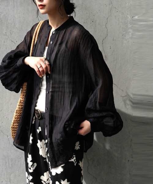 antiqua(アンティカ)の「シアー バンドカラー シャツ(シャツ/ブラウス・レディース・ライム/ホワイト/ブラック/パープル・ONESIZE)」の7枚目の写真