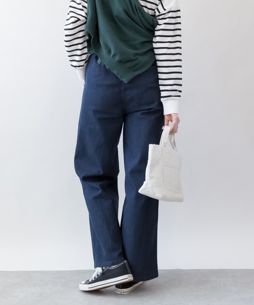 aity(アイティ)の「M-4L ウエストリブ デニムワイドパンツ(デニムパンツ・レディース・ネイビー/ブルー/ワンウォッシュ・4L/3L/LL/L/M)」の4枚目の写真