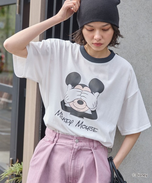 Disney(ディズニー)の「【Disney】別注/ミッキーマウス&ミニーマウス/オールドグラフィックプリント モチーフアソート オーバーサイズ半袖Tシャツ(Tシャツ/カットソー・レディース・アイボリー系2/ホワイト系2/ホワイト系/ネイビー/スミクロ/オフホワイト/アイボリー系・L/M)」の8枚目の写真