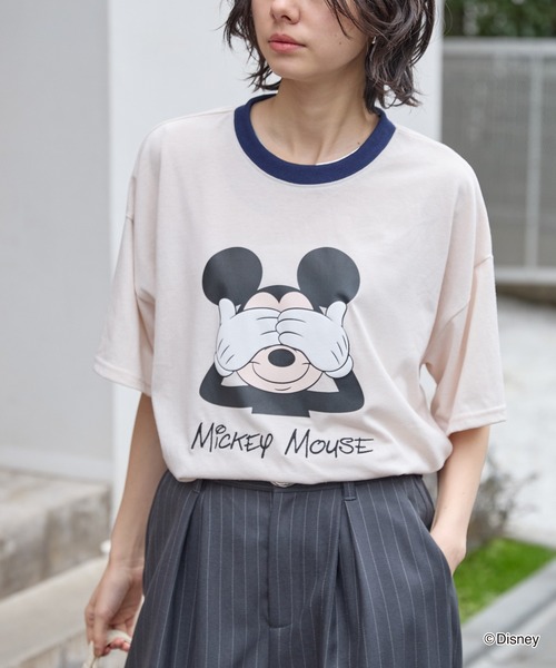 Disney(ディズニー)の「【Disney】別注/ミッキーマウス&ミニーマウス/オールドグラフィックプリント モチーフアソート オーバーサイズ半袖Tシャツ(Tシャツ/カットソー・レディース・アイボリー系2/ホワイト系2/ホワイト系/ネイビー/スミクロ/オフホワイト/アイボリー系・L/M)」の20枚目の写真