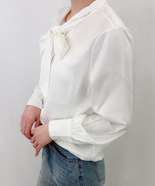 frunco(フランコ)の「【ZOZOTOWN限定】ピコレースサテンボウタイブラウス(シャツ/ブラウス・レディース・ブルー/ホワイト・FREE)」の3枚目の写真