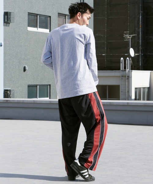 Russell Athletic（ラッセルアスレティック）の「Russell Athletic/ラッセルアスレティック Double Jersey Track PT センターライン イージートラックパンツ ジャージ 2026年春夏（その他パンツ・メンズ・ブラック/ブラウン・M/L/XL）」の10枚目の写真