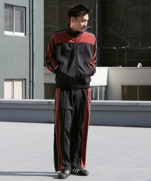 Russell Athletic（ラッセルアスレティック）の「Russell Athletic/ラッセルアスレティック Double Jersey Track PT センターライン イージートラックパンツ ジャージ 2026年春夏（その他パンツ・メンズ・ブラック/ブラウン・M/L/XL）」の15枚目の写真