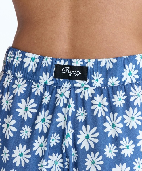 ROXY(ロキシー)の「ROXY ウィメンズ FLOWER SOUL ロングパンツ 【2026年春夏モデル】/ロキシー花柄・ストライプ・チェック柄ボトムス(その他パンツ・レディース・ネイビー/ピンク/グリーン・SMALL/MEDIUM/LARGE)」の13枚目の写真