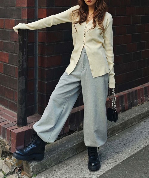 esutoreja(エストレジャ)の「2wayヘムワイドスリットパンツ(スウェットパンツ・レディース・グレー/ブラック/オートミール・FREE)」の8枚目の写真