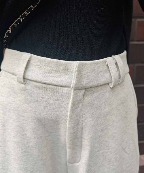 esutoreja(エストレジャ)の「2wayヘムワイドスリットパンツ(スウェットパンツ・レディース・グレー/ブラック/オートミール・FREE)」の15枚目の写真