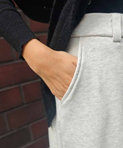 esutoreja(エストレジャ)の「2wayヘムワイドスリットパンツ(スウェットパンツ・レディース・グレー/ブラック/オートミール・FREE)」の16枚目の写真