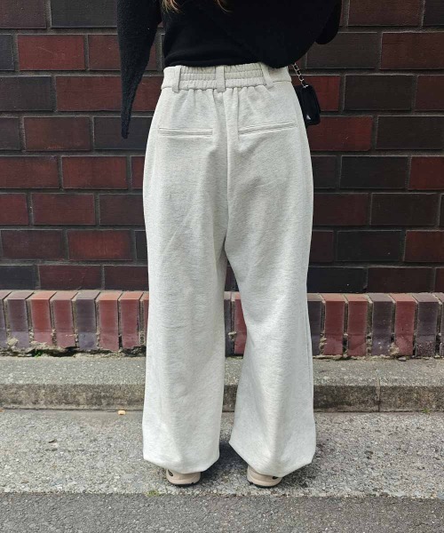 esutoreja(エストレジャ)の「2wayヘムワイドスリットパンツ(スウェットパンツ・レディース・グレー/ブラック/オートミール・FREE)」の17枚目の写真