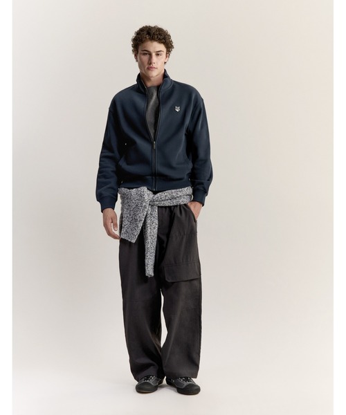 Maison Kitsune(メゾンキツネ)の「FOX HEAD ZIPPED COMFORT SWEATSHIRT(スウェット・メンズ・ライトオリーブ/グレー/ブラック/ネイビー・S/L/M/XS/XL)」の12枚目の写真