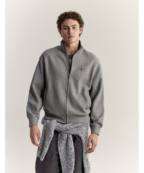 Maison Kitsune(メゾンキツネ)の「FOX HEAD ZIPPED COMFORT SWEATSHIRT(スウェット・メンズ・ライトオリーブ/グレー/ブラック/ネイビー・S/L/M/XS/XL)」の8枚目の写真