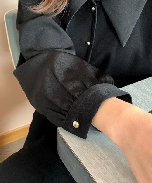 Flugge(フラッジー)の「襟付きボタンブラウス(シャツ/ブラウス・レディース・ホワイト/ブラック・LARGE/MEDIUM)」の10枚目の写真