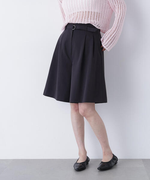 N.（N. Natural Beauty Basic）（エヌエヌナチュラルビューティーベーシック）の「ベルテッドショートパンツ（その他パンツ・レディース・ベージュ/チャコールグレー・ﾌﾘ-）」の18枚目の写真