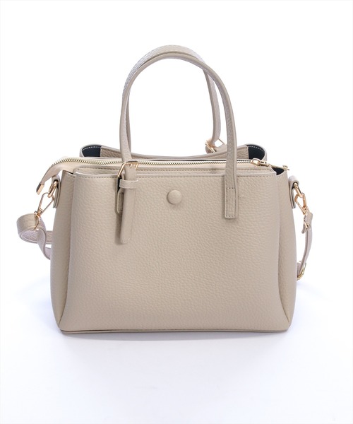clear（クリア）の「レザー多機能2WAYトートバッグ［大人 カジュアル 着回し力抜群］≪新作≫（トートバッグ・レディース・ベージュ/ブラック・F）」の3枚目の写真