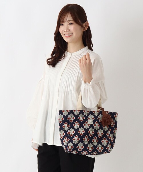 one'sterrace（ワンズテラス）の「FH ジャカードトートバッグ ザラ（トートバッグ・レディース・ブルー系その他7・99）」の9枚目の写真