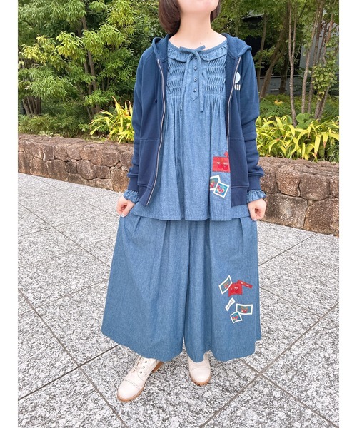 PINK HOUSE（ピンクハウス）の「Pロゴ＆ネームワッペン使いパーカー（パーカー・レディース・ネイビー/レッド/ピンク/ブラック/オフホワイト・フリー）」の21枚目の写真