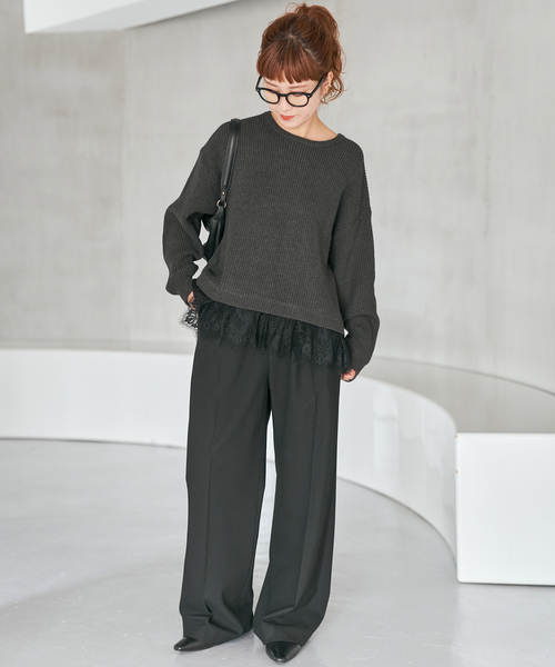 Spick & Span(スピックアンドスパン)の「《追加3》レースドッキング畦ニットプルオーバー(ニット/セーター・レディース・チャコールグレー/ベージュ・FREE)」の3枚目の写真
