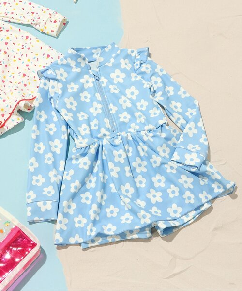 BREEZE（ブリーズ）の「【UVカット】総柄 長袖ワンピース水着（水着・キッズ・サックスブルー/オフホワイト・80/90/100/110/120/130/140）」の2枚目の写真