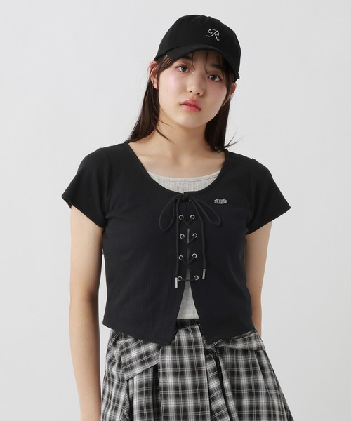 repipi armario(レピピ アルマリオ)の「レースアップTシャツ(Tシャツ/カットソー・キッズ・ブラック/オフホワイト/グレー・SMALL/MEDIUM/LARGE)」の2枚目の写真