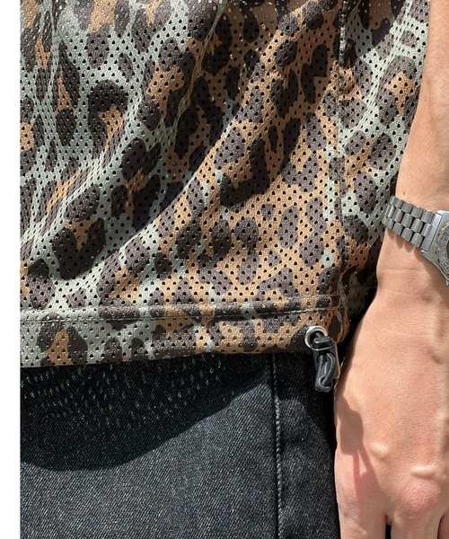MAGIC NUMBER(マジック ナンバー)の「【MAGIC NUMBER】MESH LEOPARD T-SHIRT(Tシャツ/カットソー・メンズ・ブラック/ブラウン・LARGE/MEDIUM)」の8枚目の写真