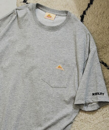 KELTY（ケルティ）の「<UVカット・接触冷感・吸水速乾> KELTY×FREAK'S STORE ケルティ 別注 ワンポイント ヴィンテージロゴ クルーネック ポケットTシャツ/限定（Tシャツ/カットソー）」