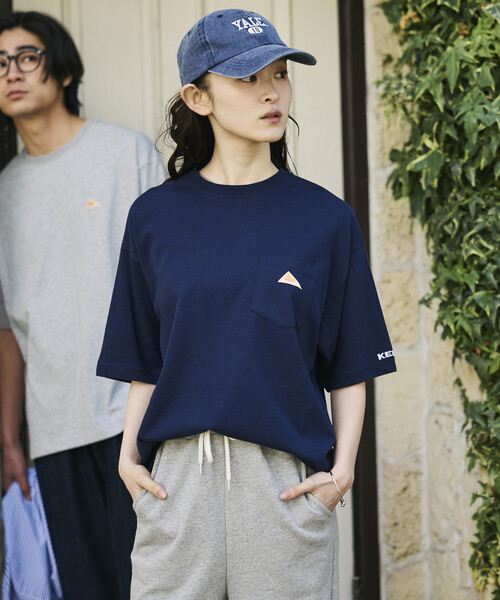 FREAK'S STORE（フリークスストア）の「限定展開 KELTY×FREAK'S STORE ケルティ 別注 ワンポイント ヴィンテージロゴ クルーネック ポケットTシャツ UVカット 接触冷感 吸水速乾（Tシャツ/カットソー・メンズ・オリーブ/ベージュ/スミクロ/ネイビー/ブラック/ピンク/ホワイト/杢グレー・LARGE/MEDIUM/SMALL/X-LARGE）」の20枚目の写真
