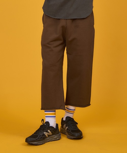 WALLA WALLA SPORT(ワラワラスポーツ)の「WALLA WALLA SPORT【ワラワラスポーツ】 - 3/4 SWEAT PANT / 3/4 スウェットパンツ(スウェットパンツ・メンズ・スミクロ/インディゴブルー/ヘザーグレー/アイボリー/ダークブラウン・LARGE/X-LARGE/MEDIUM/SMALL)」の5枚目の写真