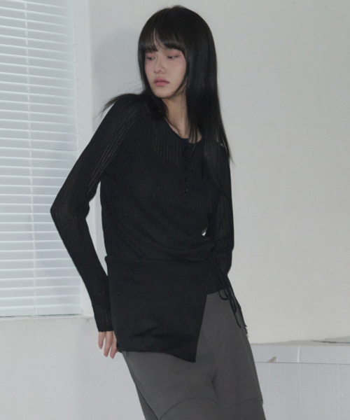 LEATHERY（レザリー）の「ヘンリーネックレイヤードセットリネンニットトップ[ブラック]（Tシャツ/カットソー・レディース・その他・FREE）」の2枚目の写真