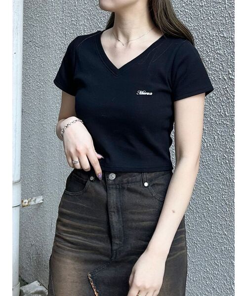 MURUA(ムルーア)の「ライティングロゴプレートTシャツ(Tシャツ/カットソー・レディース・パープル/ブラック/ホワイト・FREE)」の5枚目の写真