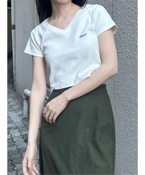 MURUA(ムルーア)の「ライティングロゴプレートTシャツ(Tシャツ/カットソー・レディース・パープル/ブラック/ホワイト・FREE)」の13枚目の写真